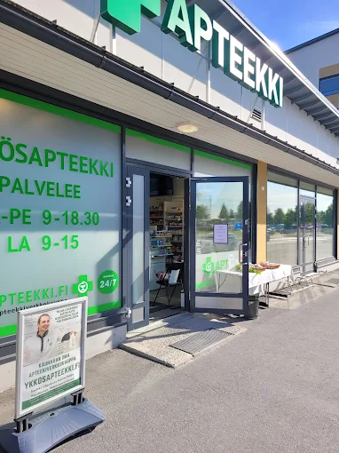 Mika Wallin, Kauhavas nummer én apotek